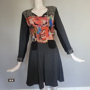 Aventures Des Toiles Patch Pocket Dress With Art Panel, VGUC, Size 10
